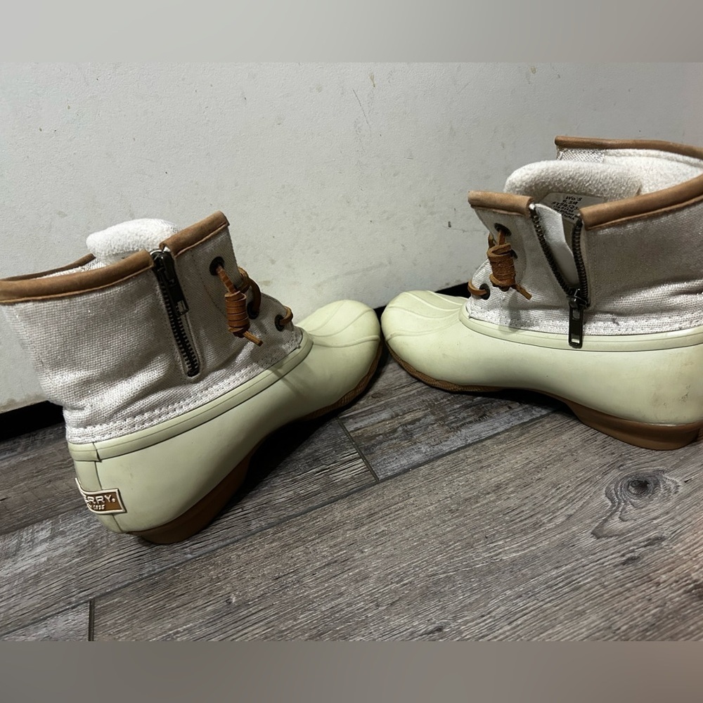 Sperry Saltwater Waterproof Rubber bottom Duck metallic Cream and Tan Duck Boots - Picture 3 of 11
